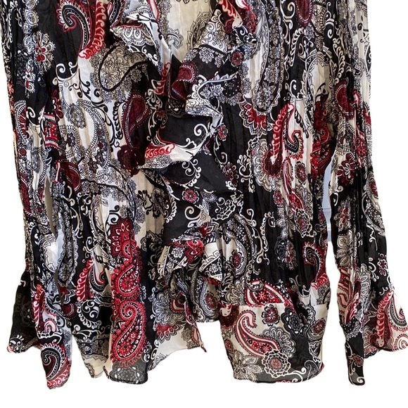 🖤♥️🤍 Sunny Leigh Macy’s Lightweight Crinkly Ruffles Buttons Feminine Romantic - Picture 5 of 13